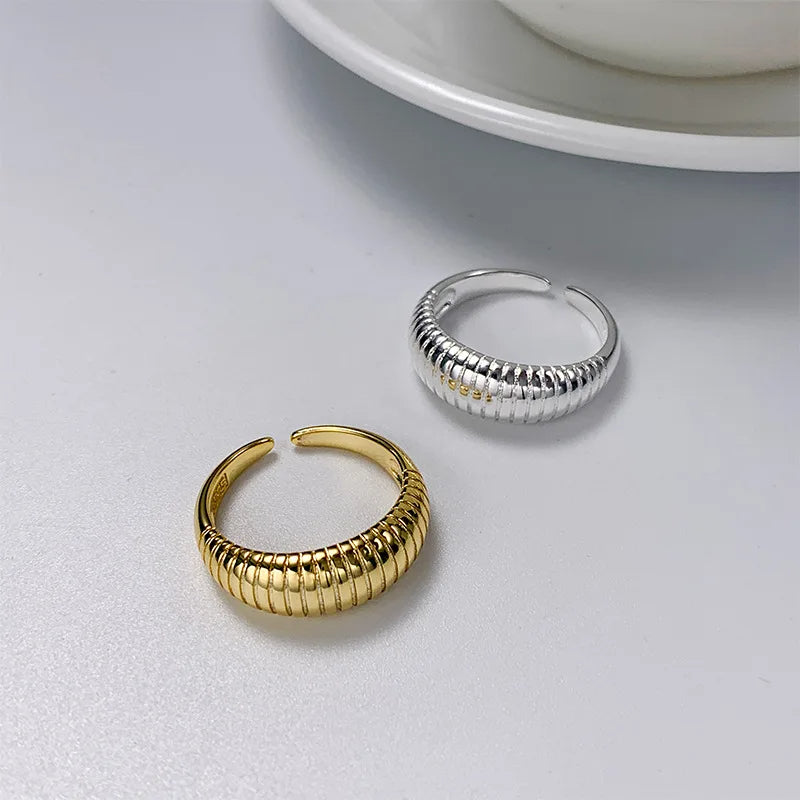 Craze Ring