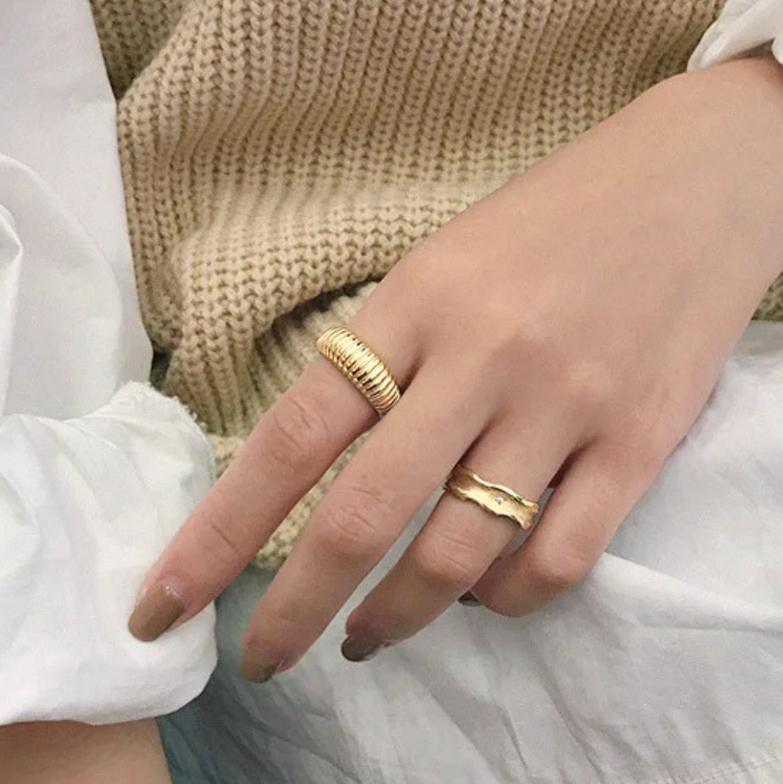 Craze Ring