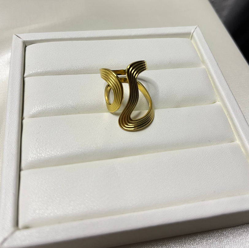 Sway Ring