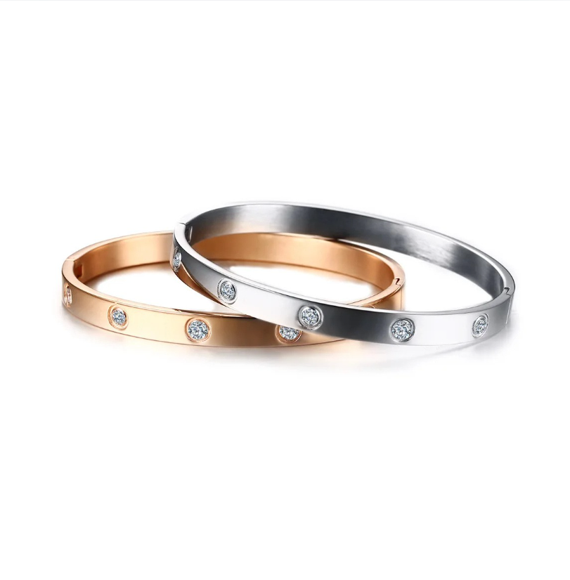 Nail Armband