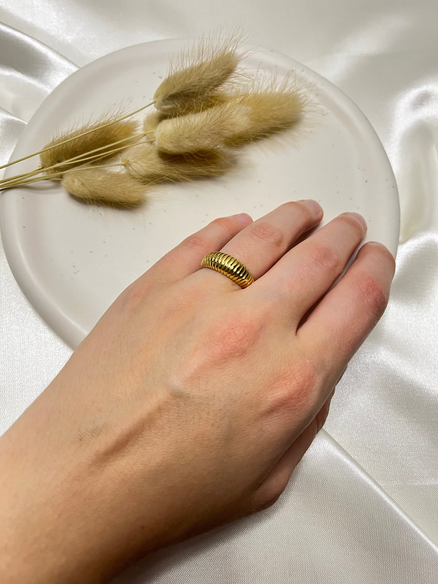 Craze Ring