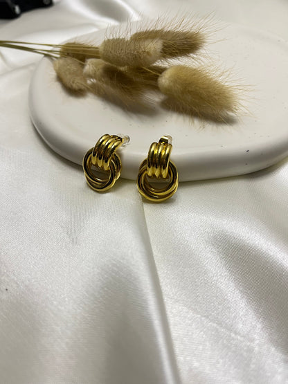 Knot Ohrring